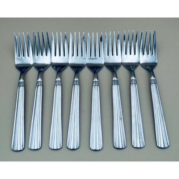 8 Pfaltzgraff KENILWORTH Salad Forks 18/10 Stainless Steel Discontinued - Picture 1 of 8
